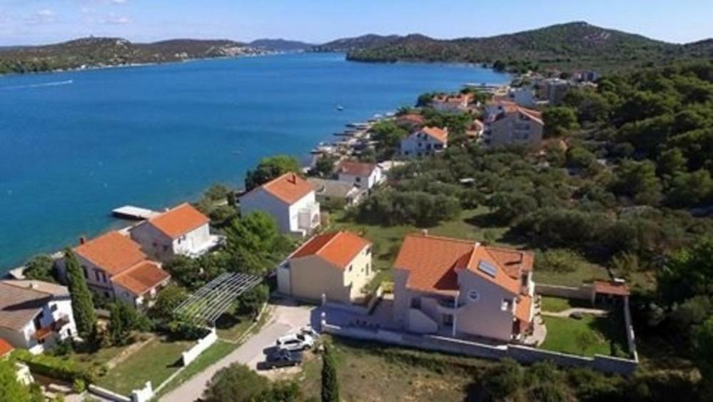 בטינה Apartments Nada מראה חיצוני תמונה